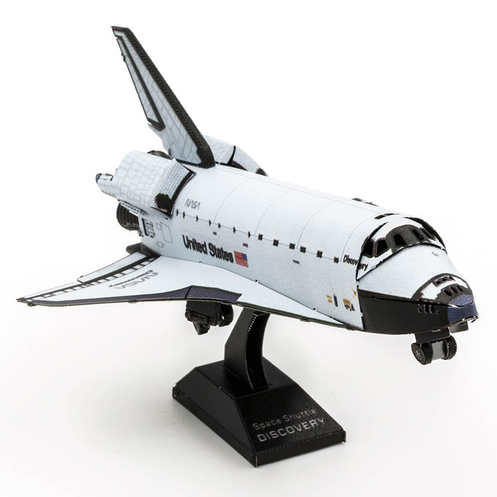Metal Earth NASA Space Shuttle Discover 1:355 Scale Steel Model Kit