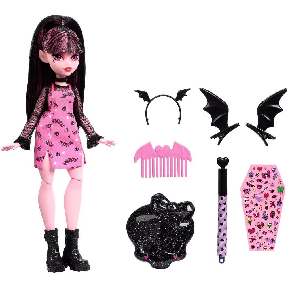 Dll and accessories that come with the Monster High Draculaura Gore-ganizer Playset