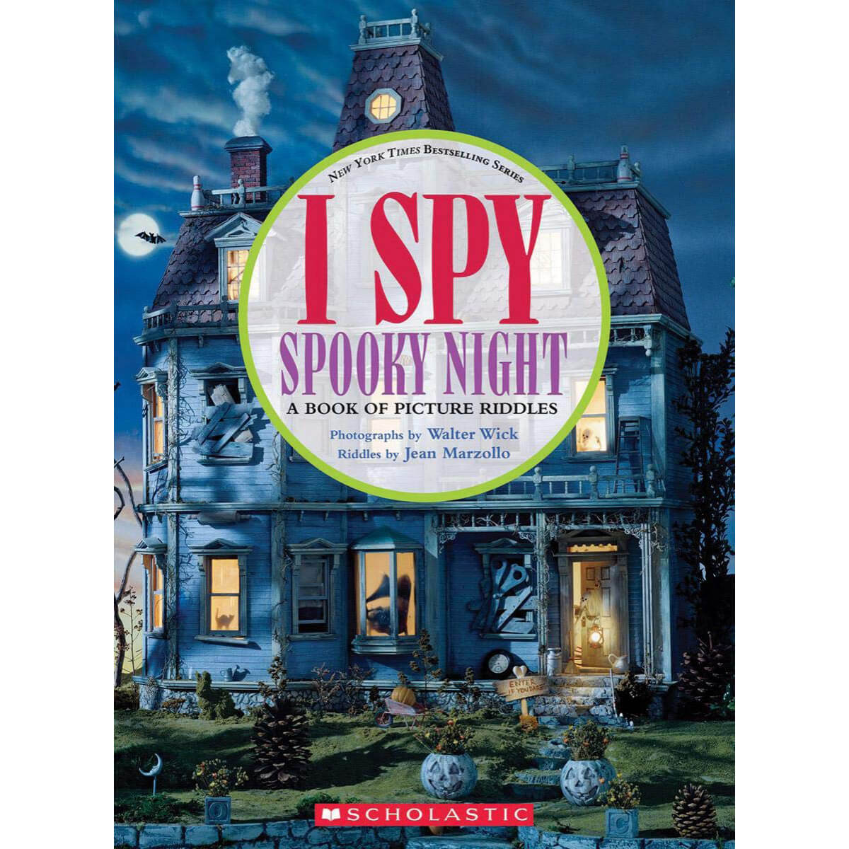 I Spy Spooky Night (Paperback)