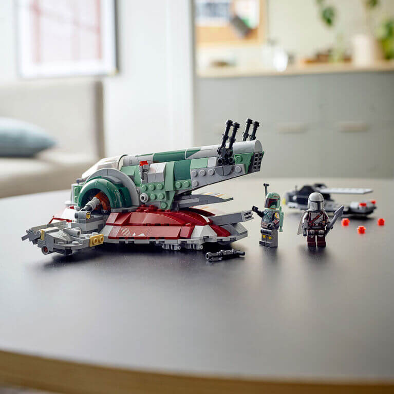 LEGO Star Wars Boba Fett's Starship 593 Piece Building Set (75312)