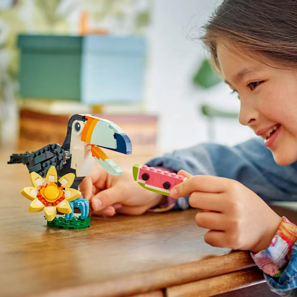 LEGO® Creator Wild Animals Tropical Toucan (31173)
