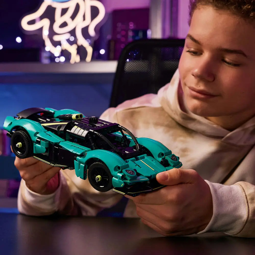 LEGO® Technic Aston Martin Valkyrie (42208)