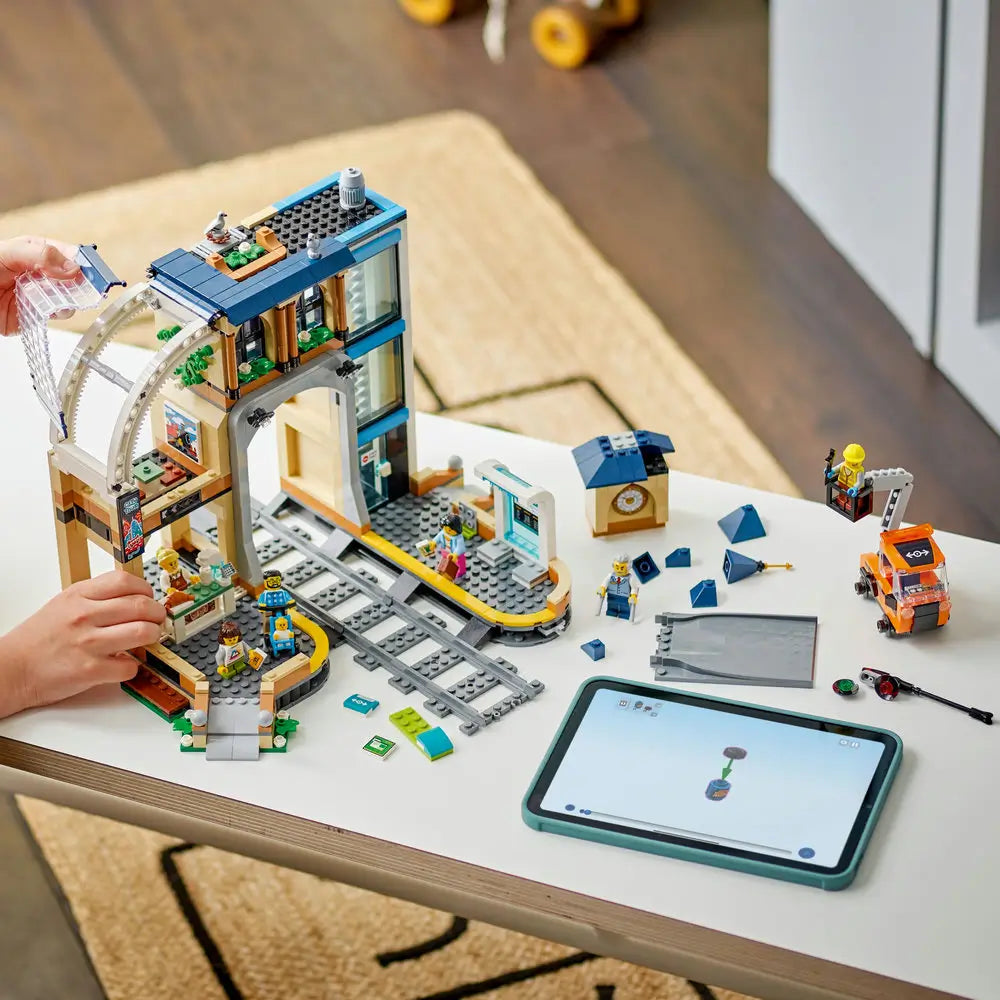 LEGO® City Central Train Station (60469)