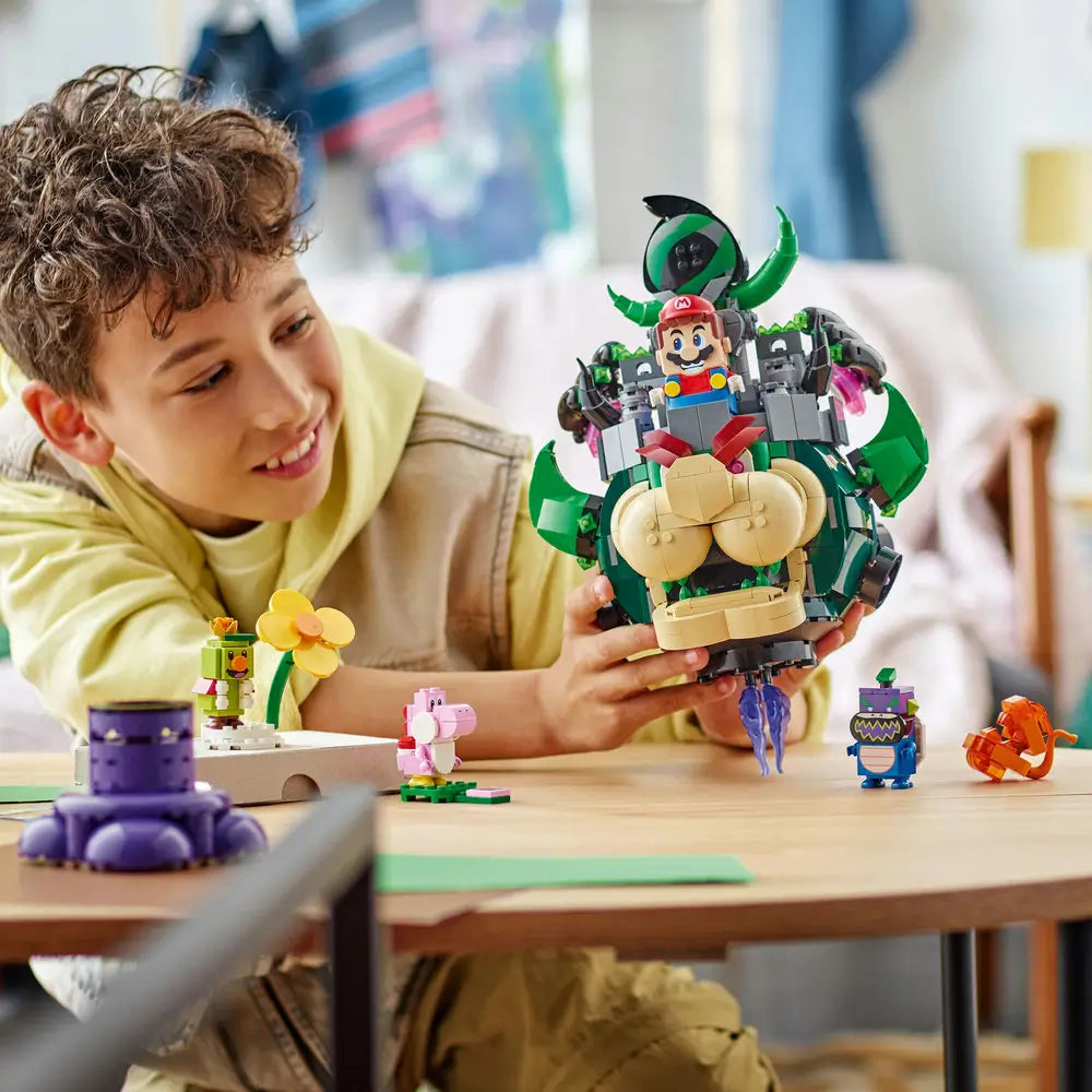 LEGO® Super Mario Prince Florian & Castle Bowser (72042)