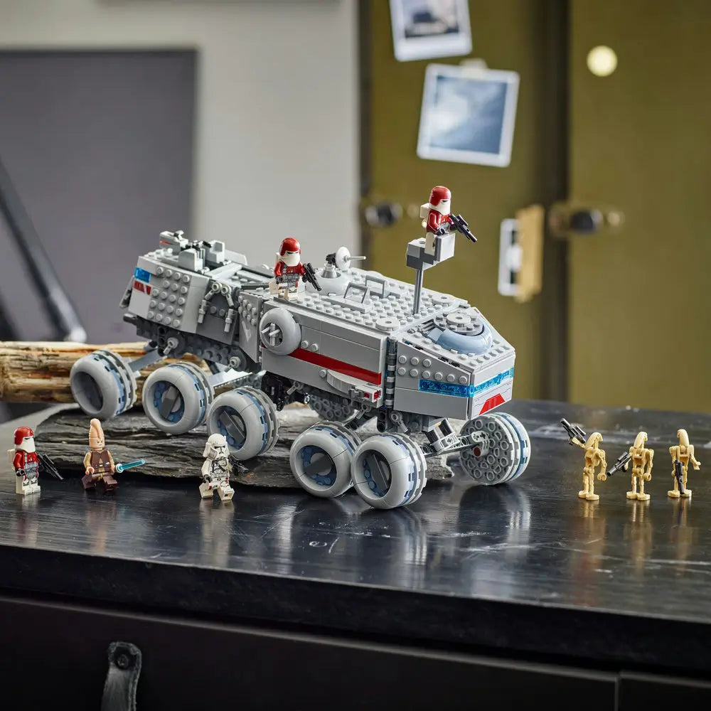 LEGO® Star Wars Republic Juggernaut (75413)