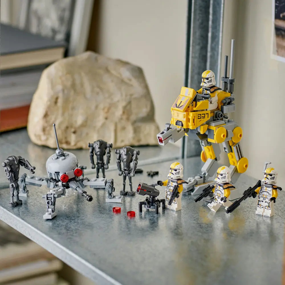 LEGO® Star Wars 327th Star Corps Clone Troopers Battle Pack (75431)