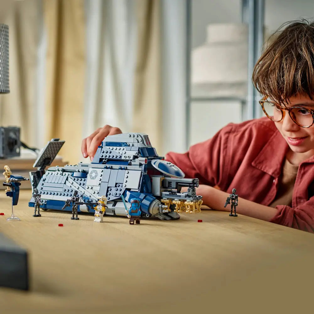 LEGO® Star Wars Battle of Felucia Separatist MTT (75435)