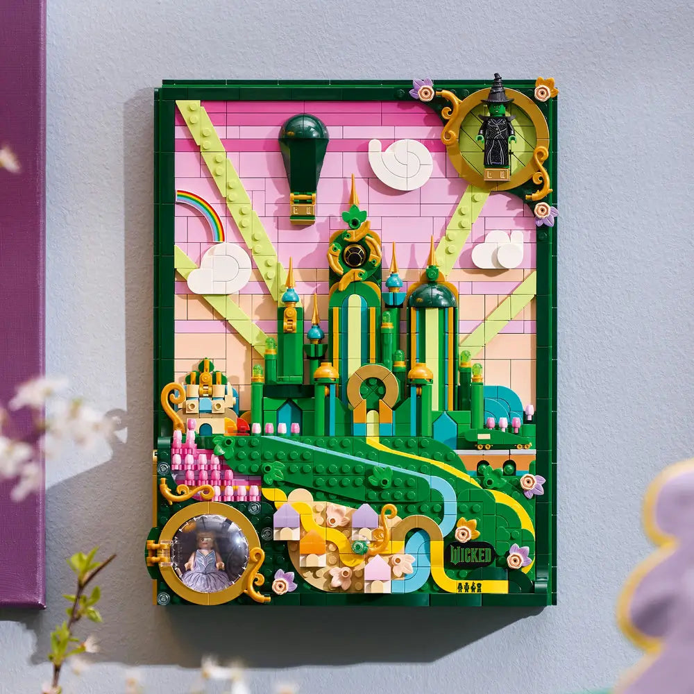 LEGO® Wicked Emerald City Wall Art 1518 Piece Building Kit (75685)