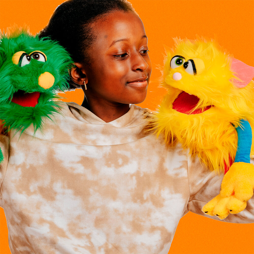 Thin Air Brands Living Puppets Sassy 14-Inch Monster Puppet