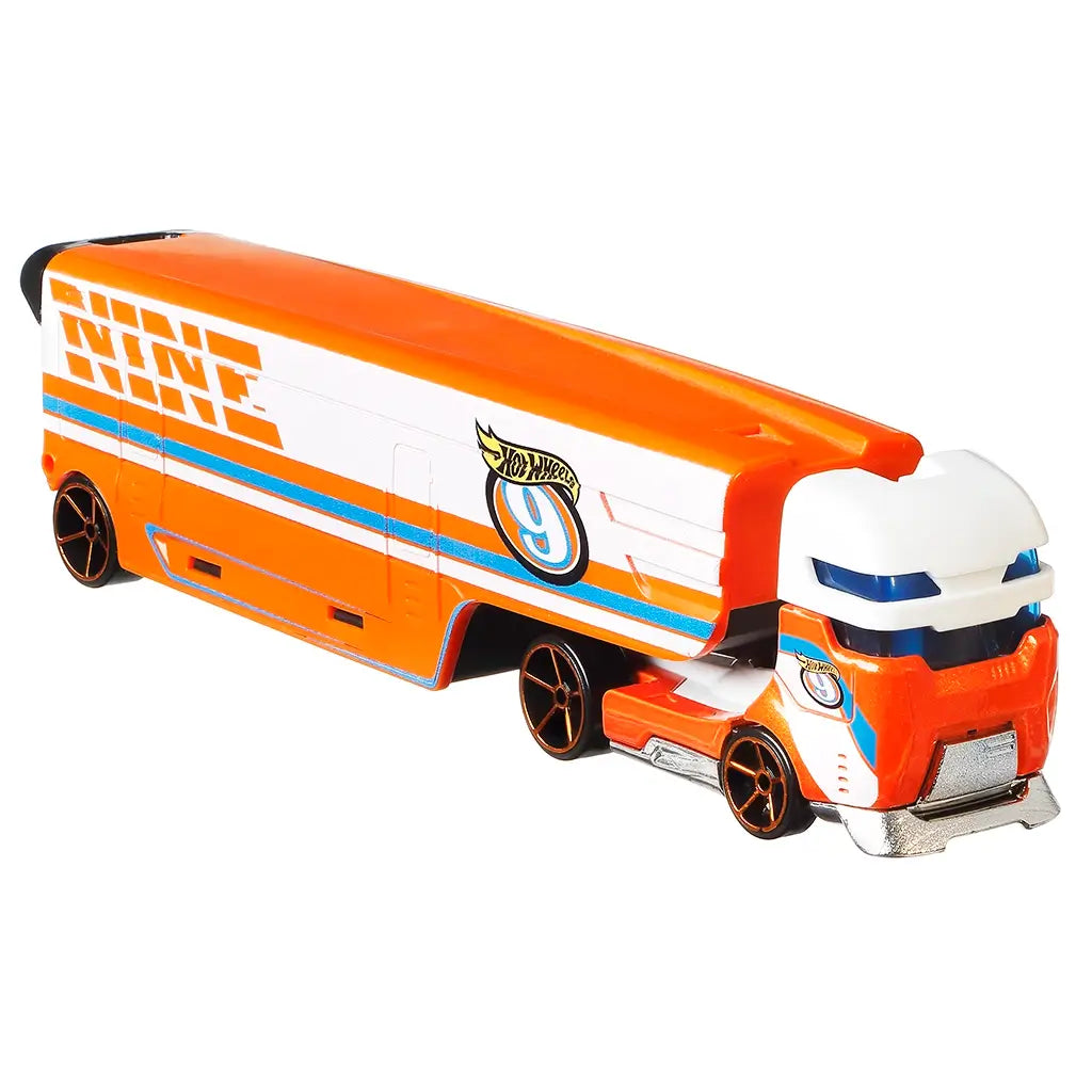 Hot Wheels Super Rigs Speedway Hauler 1:64 Scale Vehicle Set