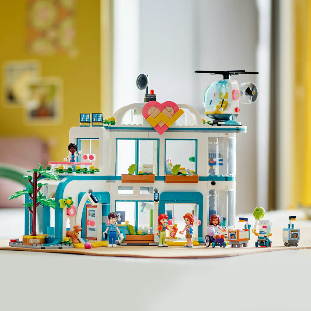 LEGO® Friends Heartlake City Hospital Set 42621