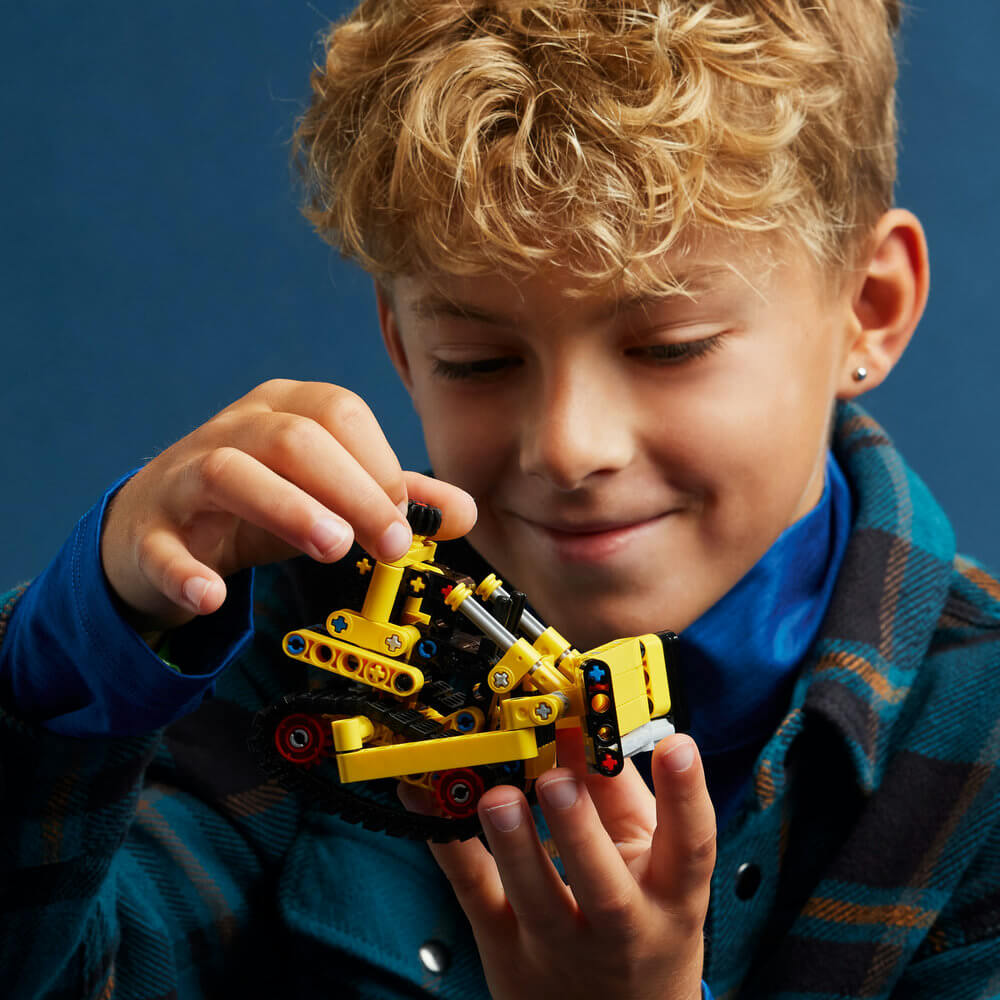 LEGO® Technic™ Heavy-Duty Bulldozer Set 42163