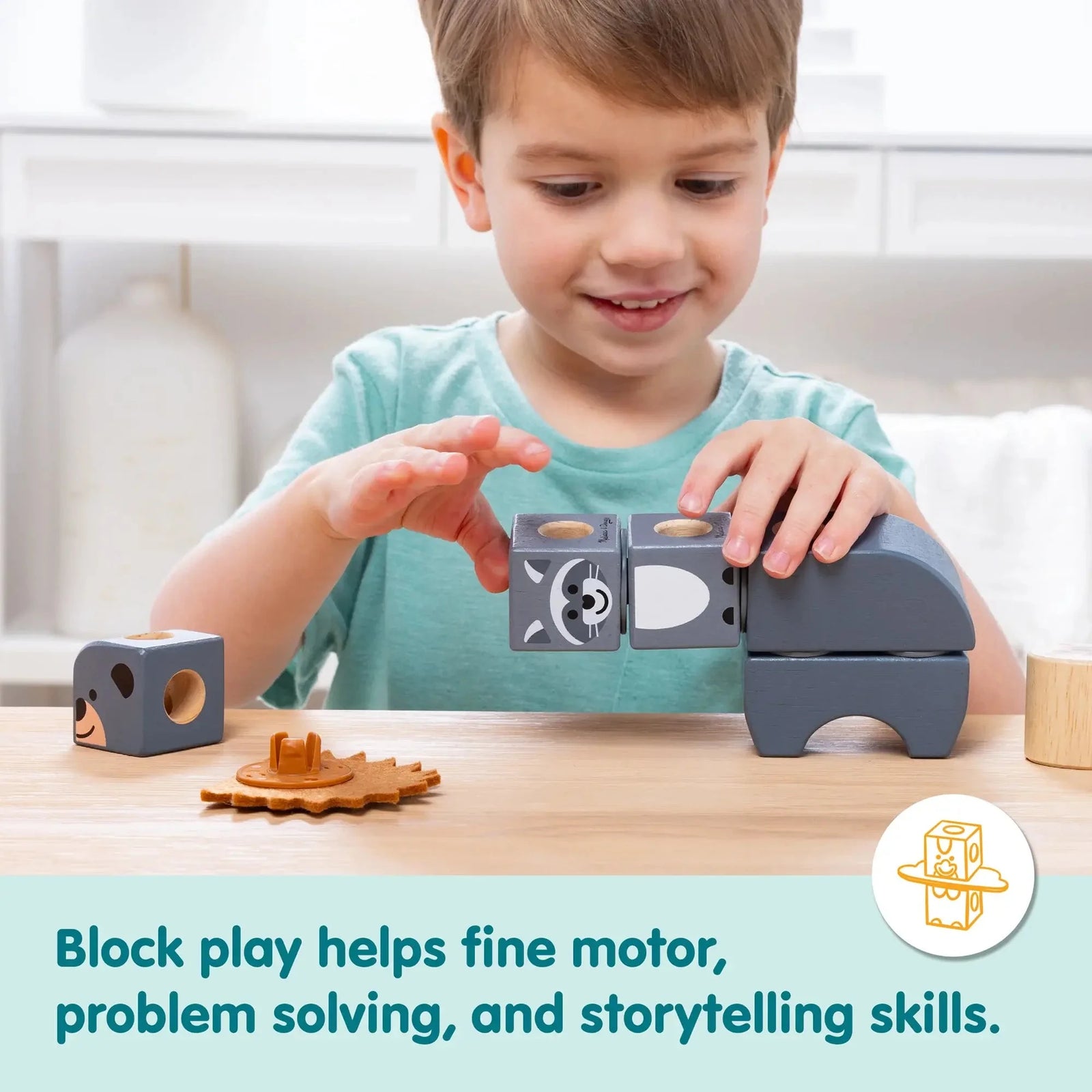 Melissa and Doug Blockables Woodland Creatures Play Set