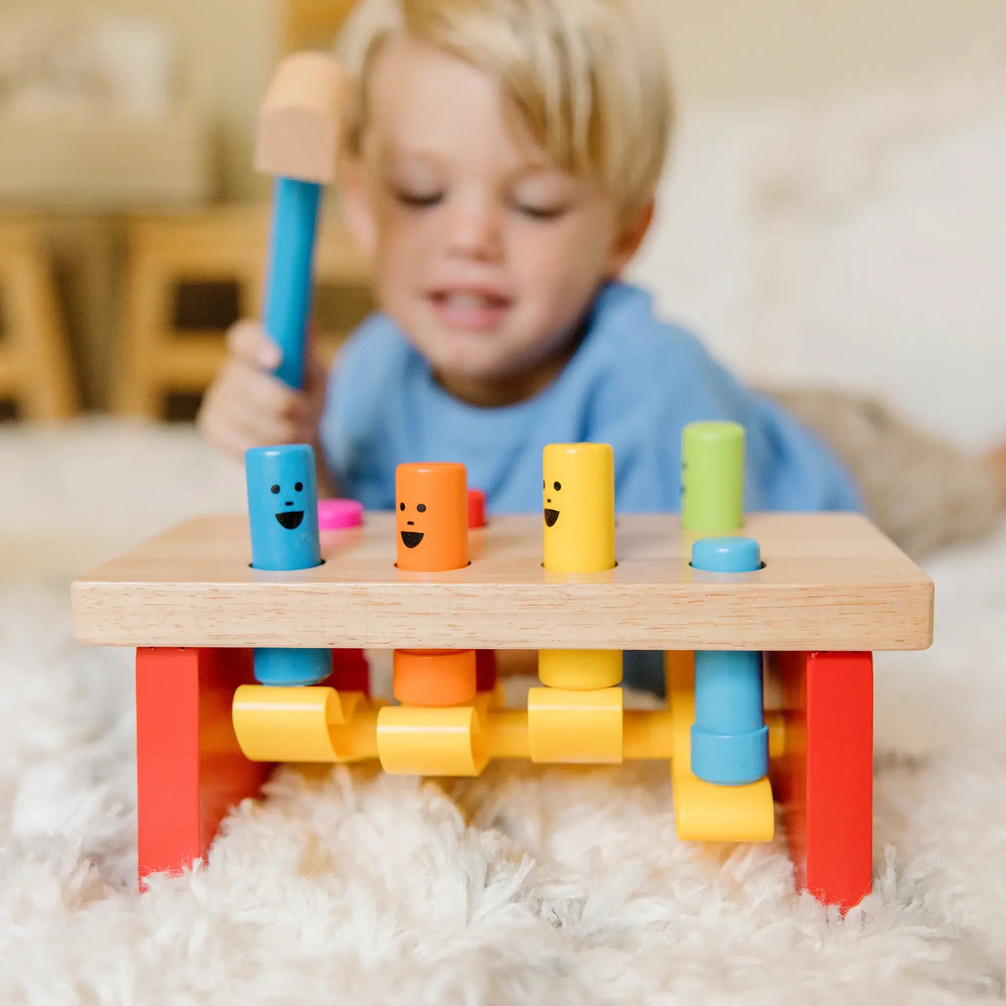 Melissa and Doug Deluxe Pounding Bench 