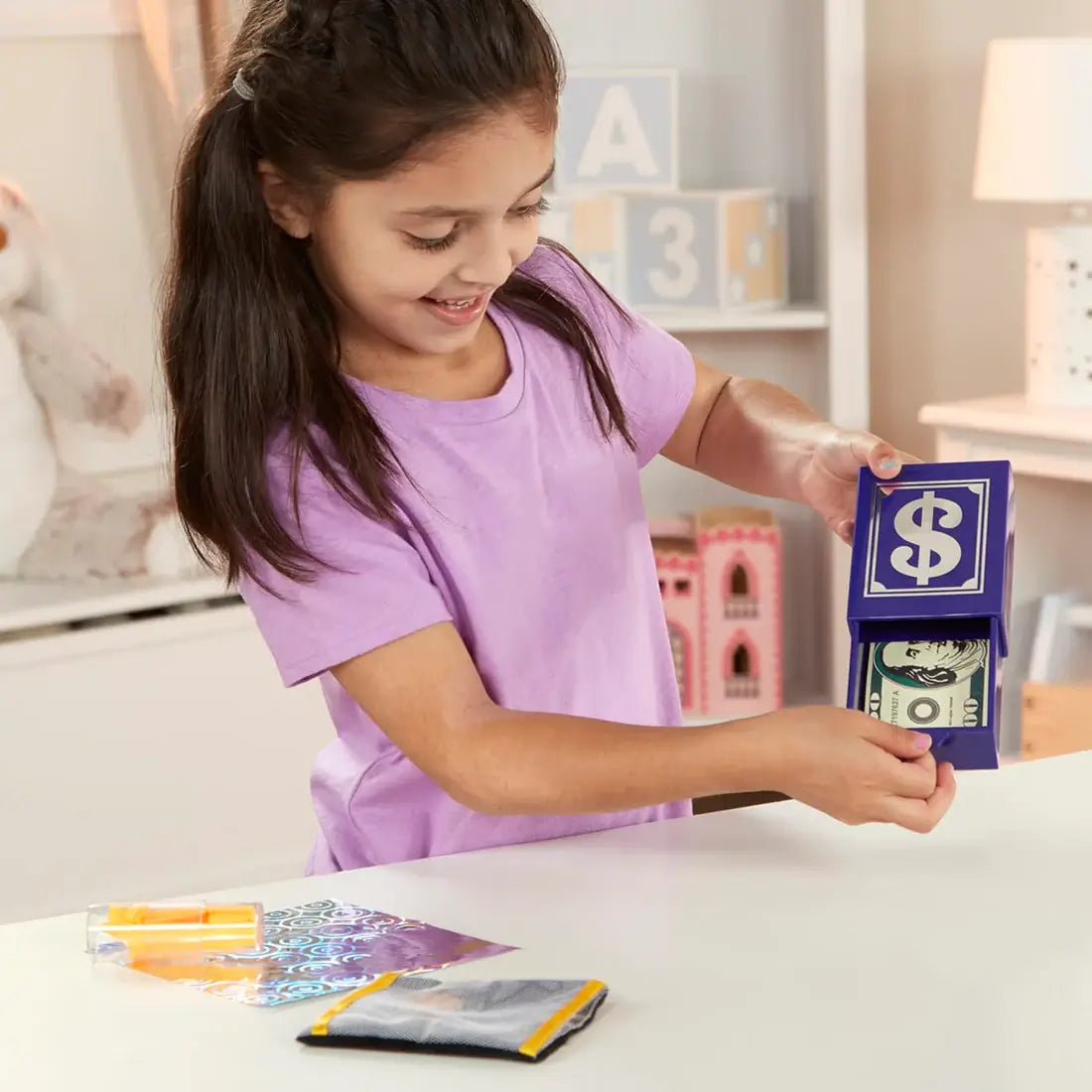 Melissa and Doug Magic in a Snap Hocus-Pocus Collection Magic Set