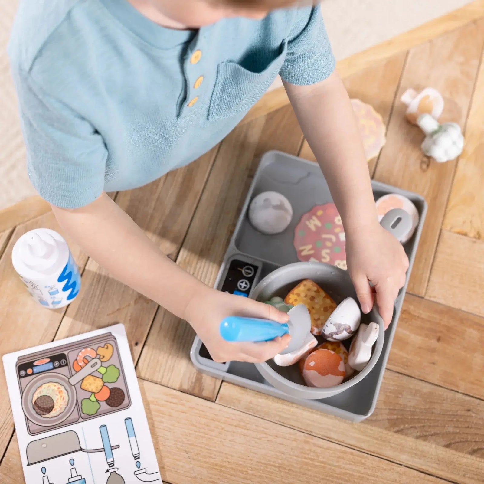 Melissa and Doug Water WOW! Simmer & Stir Stove Top Play Set
