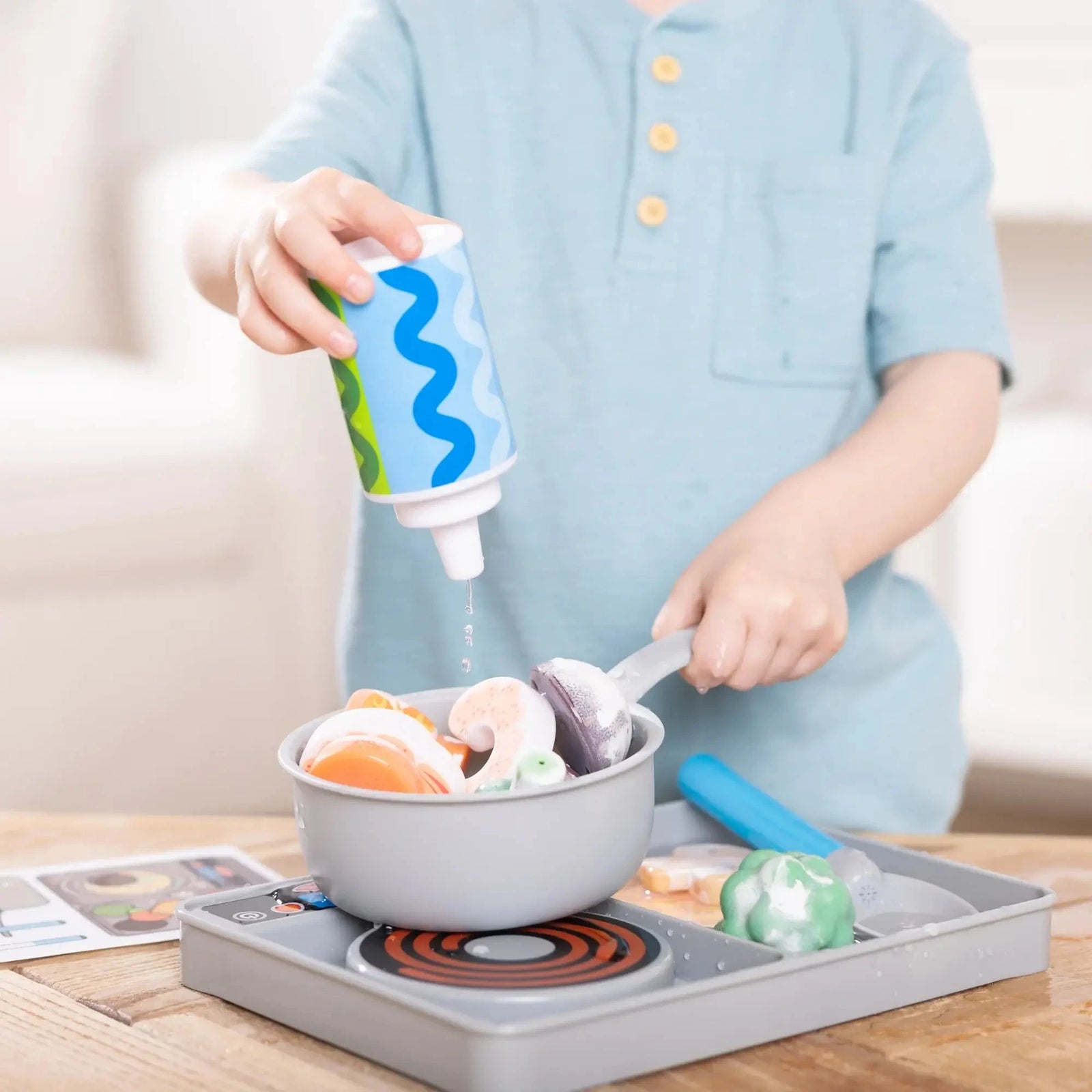 Melissa and Doug Water WOW! Simmer & Stir Stove Top Play Set