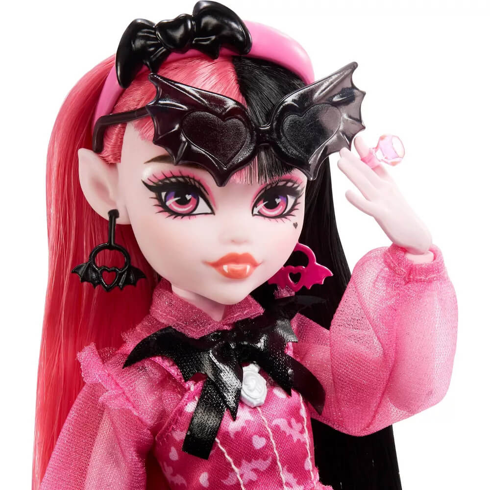 Monster High Draculaura Doll close up
