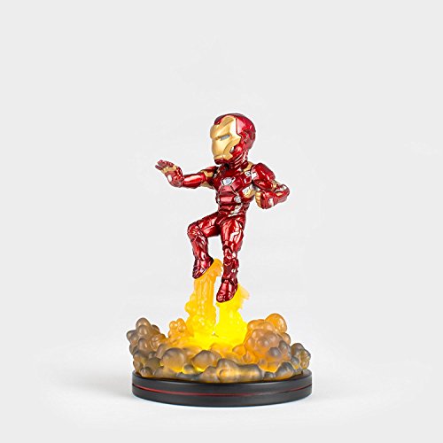 QMx Marvel Iron Man Q-Fig FX Light-Up Diorama