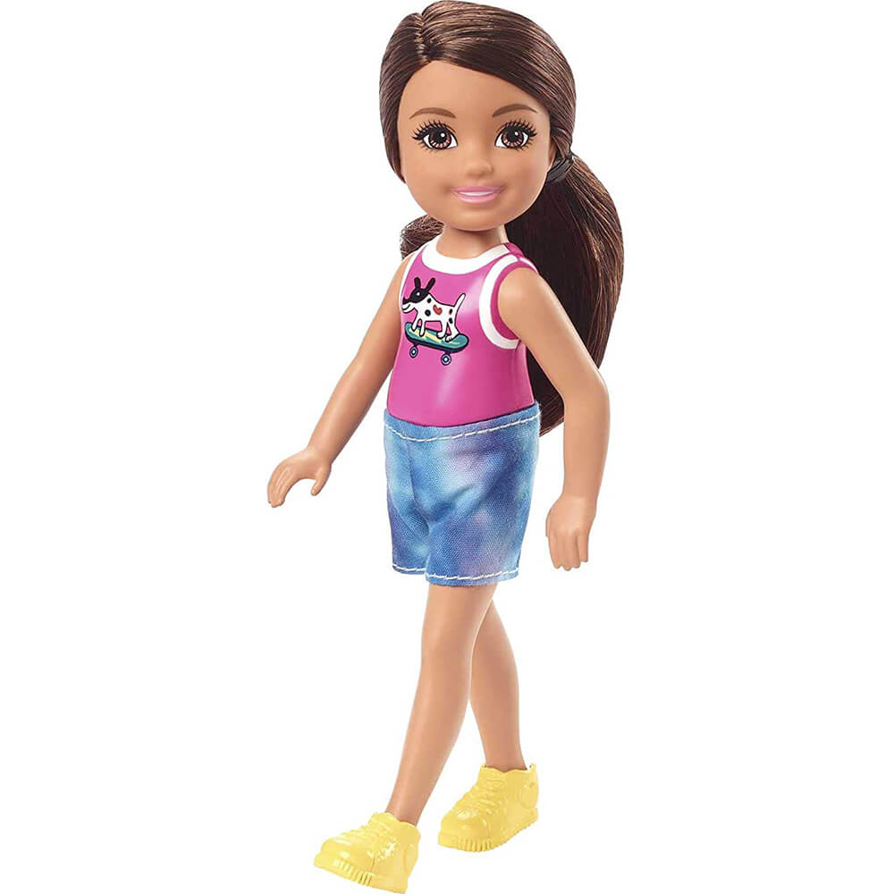 Barbie Chelsea Doll Wearing Molded Skateboarding Dog Top