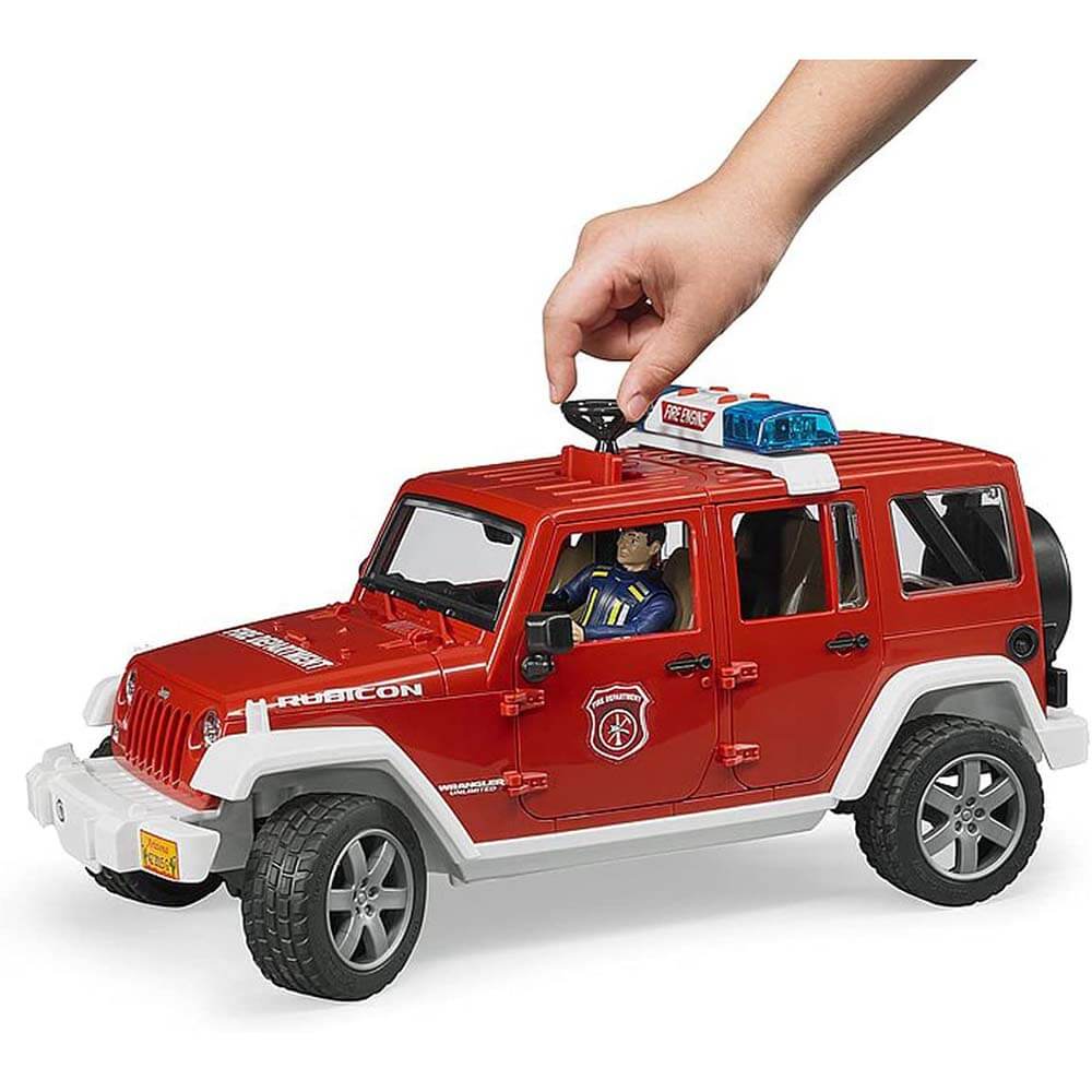 Bruder Pro Series Jeep Wranger Unlimited Rubicon Fire Department 1:16 Scale Vehicle with Firefighter