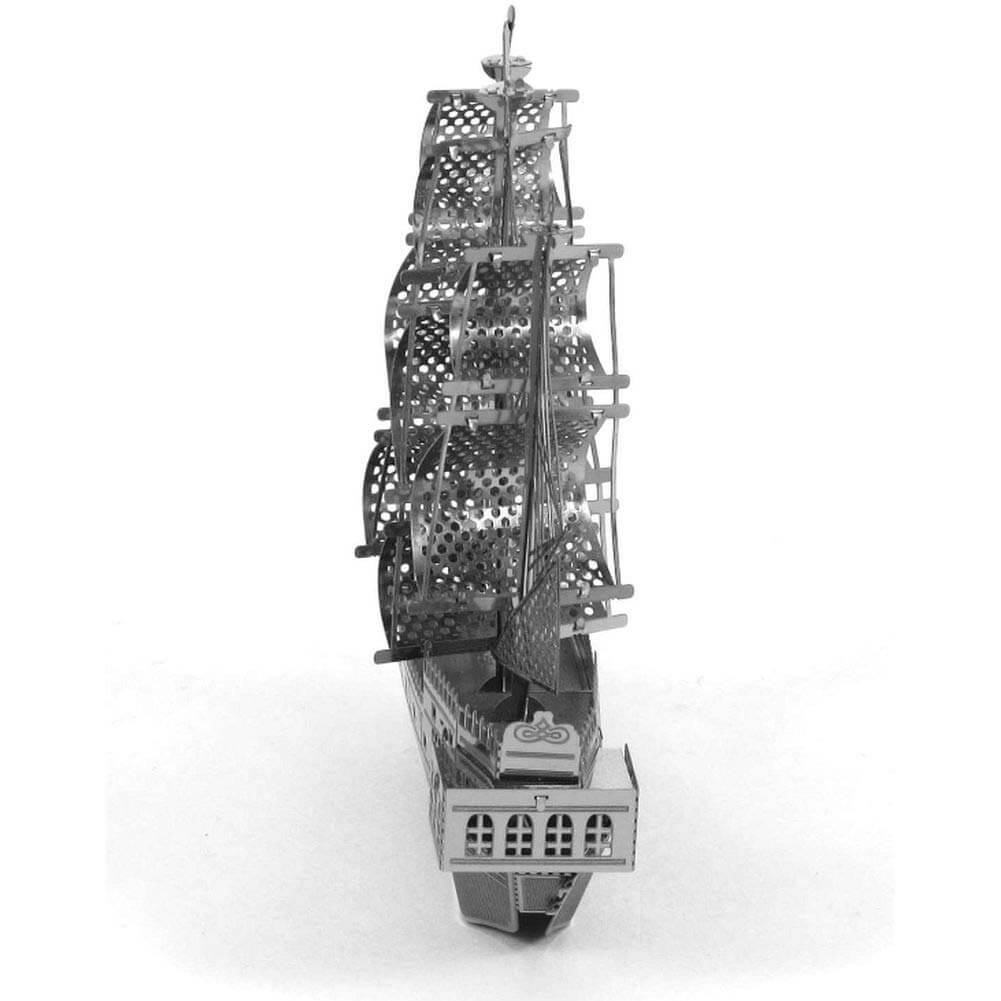 Back view of the black pearl model.