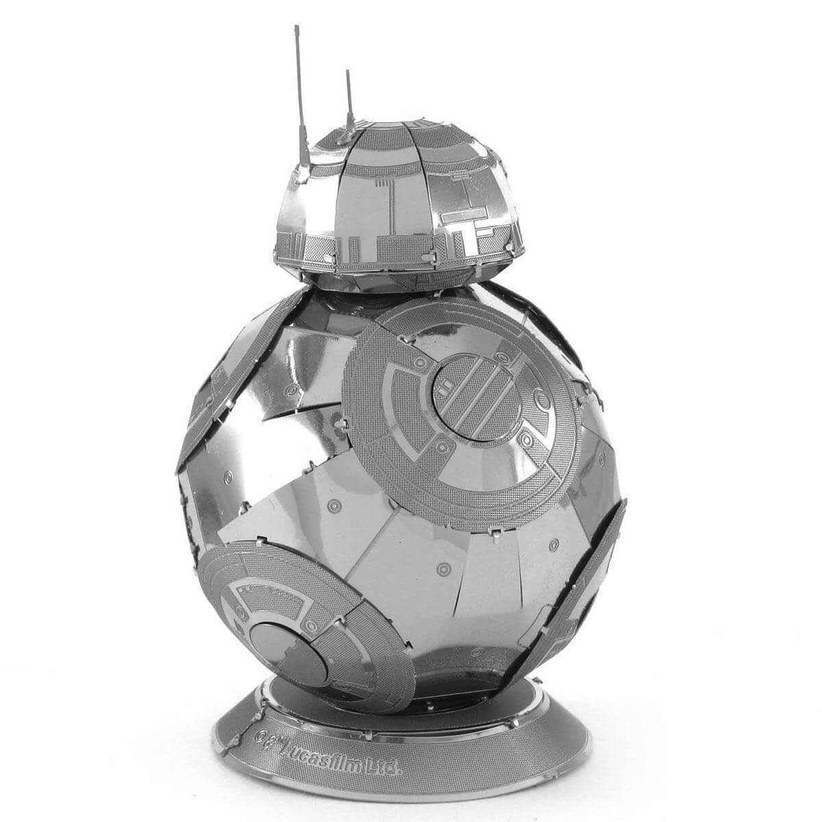 Side view of the metal droid.