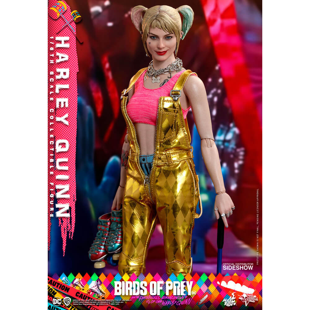 Hot Toys Harley Quinn Sixth Scale Figure