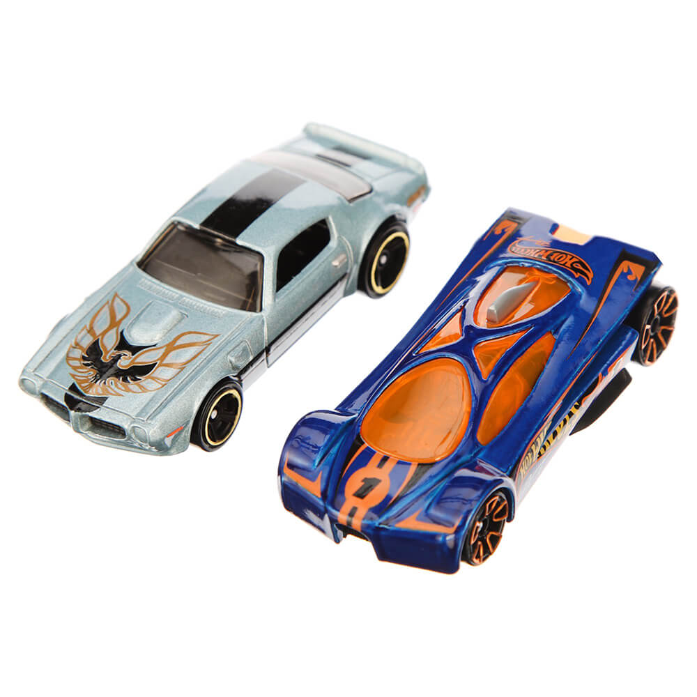 Hot Wheels Basic Car, 1:64 Scale Toy Vehicle For Collectors & Kids (Styles  May Vary) 