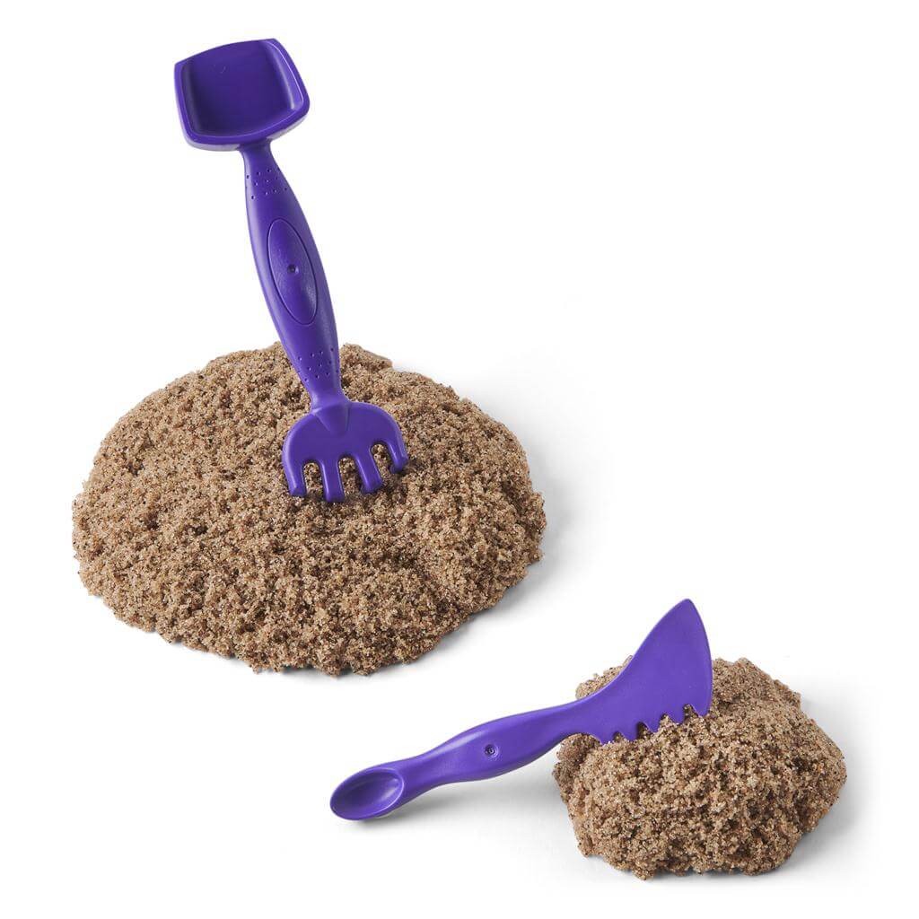 Kinetic Sand, Beach Day Fun Playset with Castle Molds, Tools, and