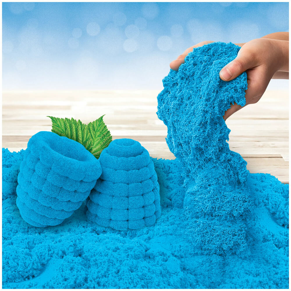 https://www.maziply.com/cdn/shop/products/kinetic-sand-scents-8oz-razzle-berry-scent-lifestyle-2_1024x.jpg?v=1680110660