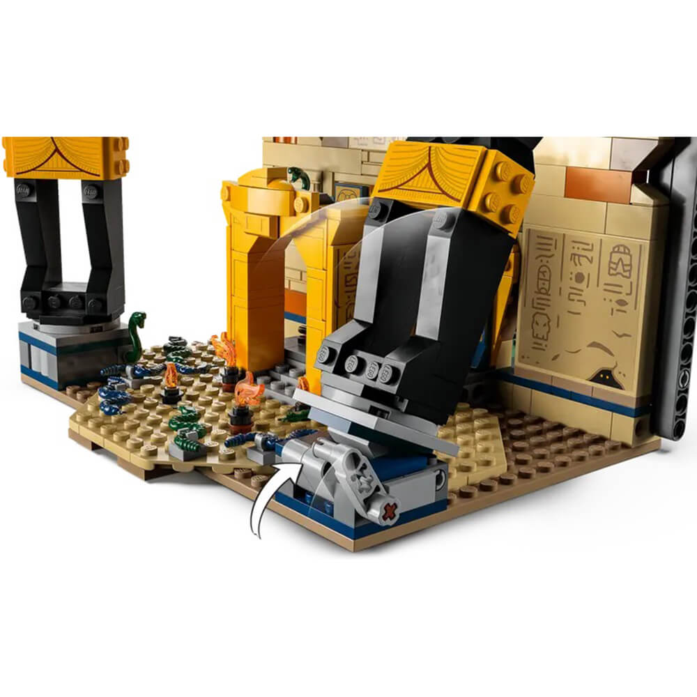 Display case for LEGO® Indiana Jones™ Escape from the Lost Tomb (77013 —  Wicked Brick