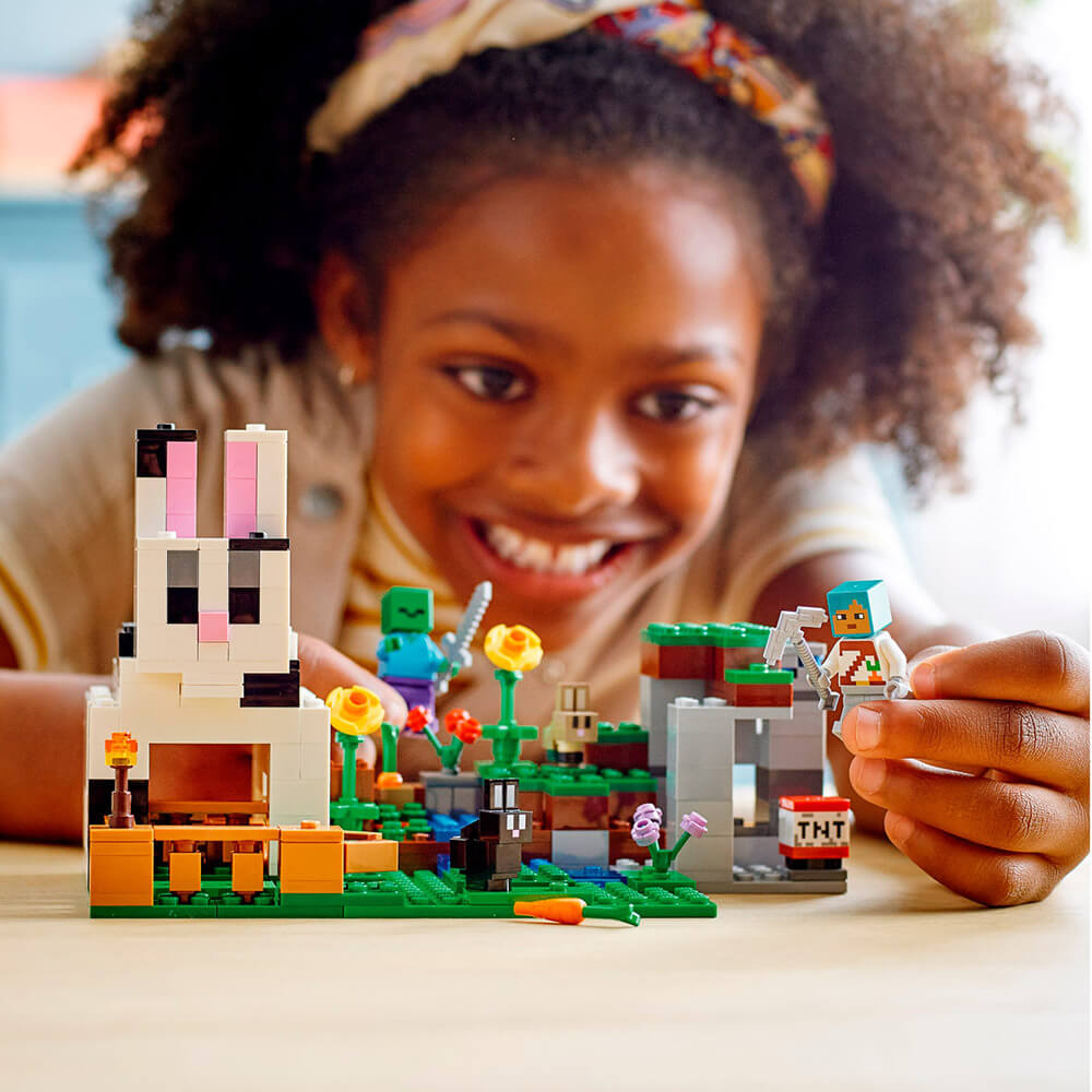 LEGO Minecraft The Rabbit Ranch 340 Piece Building Set (21181)