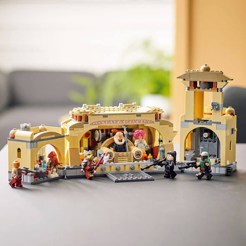 LEGO Star Wars Boba Fett's Throne Room 732 Piece Building Set (75326)