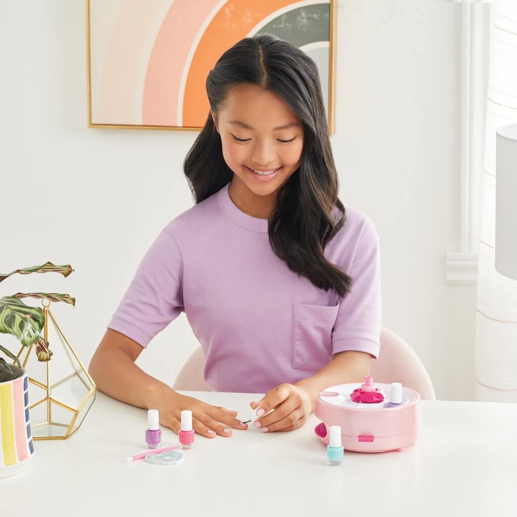 Make It Real Color Fusion Light Up Nail Dryer