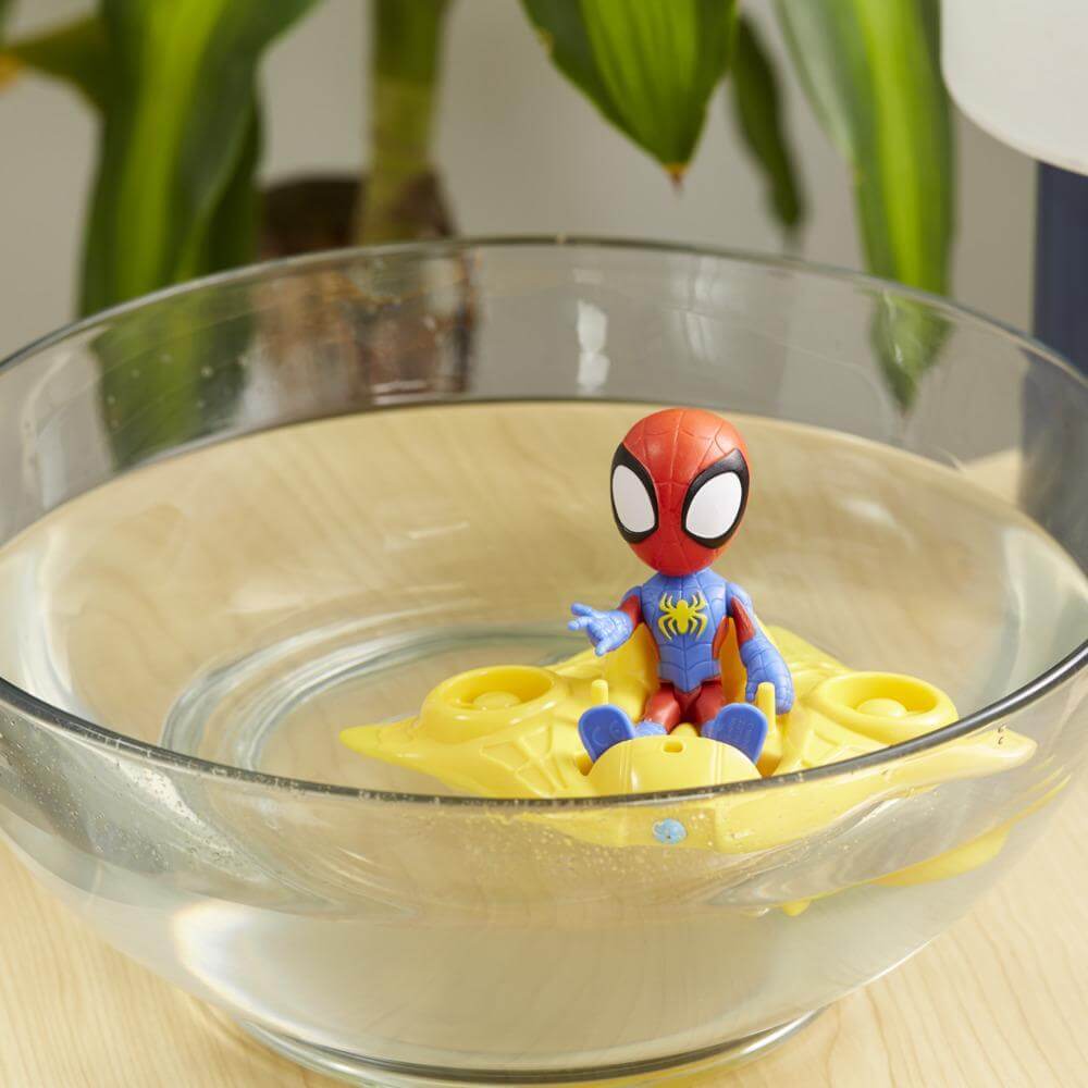 Marvel Spidey and His Amazing Friends Spidey Water Web Raft with Figure