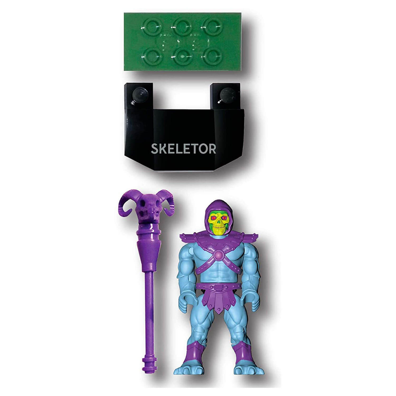 Front view of the skeletor figure.