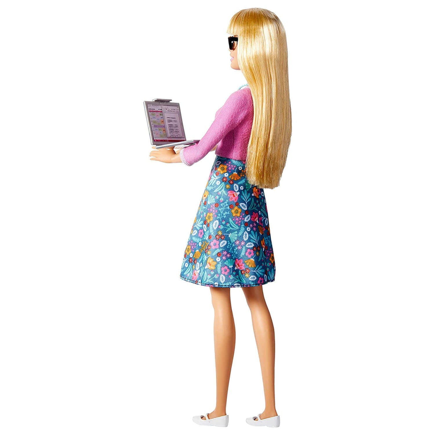Back view of the barbie.