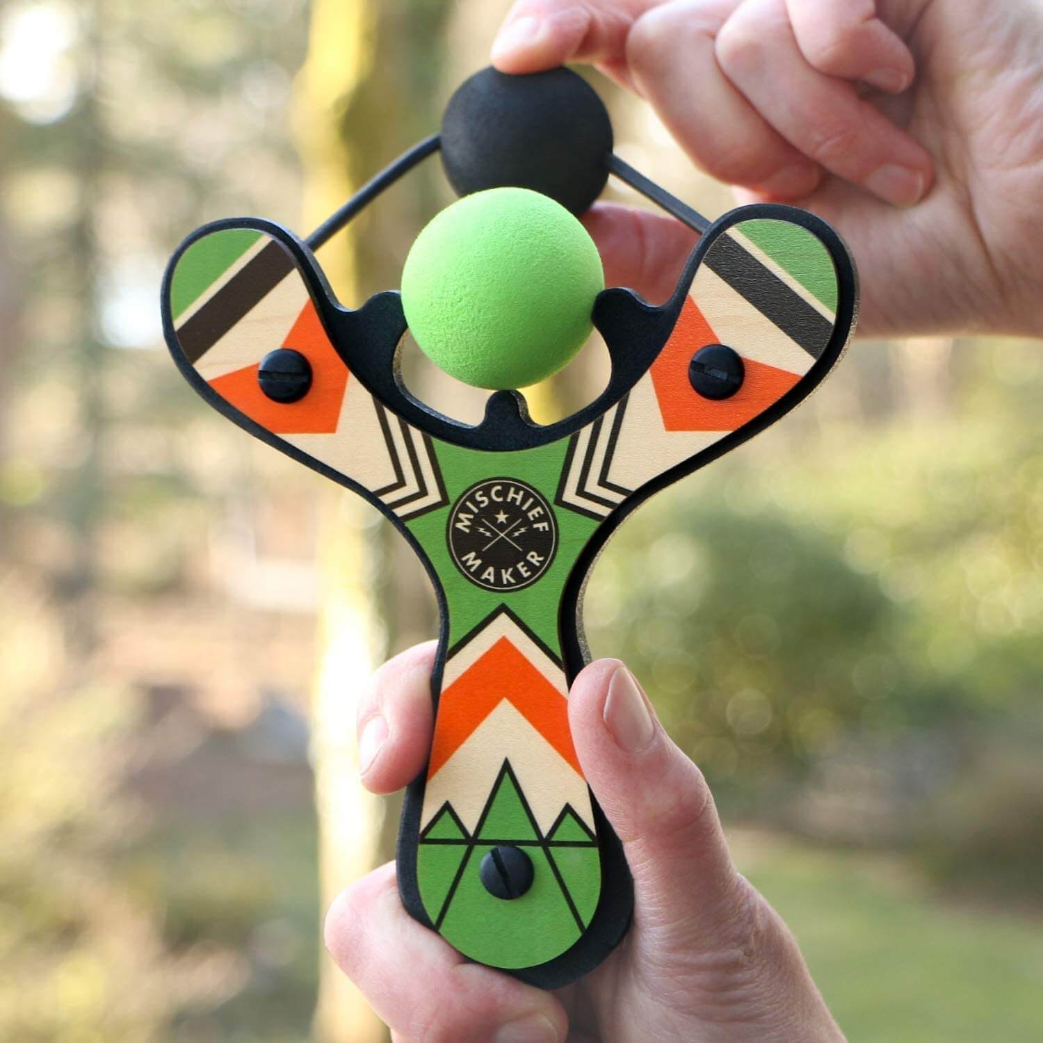 Mighty Fun Mischief Maker Green Slingshot with 4 Balls
