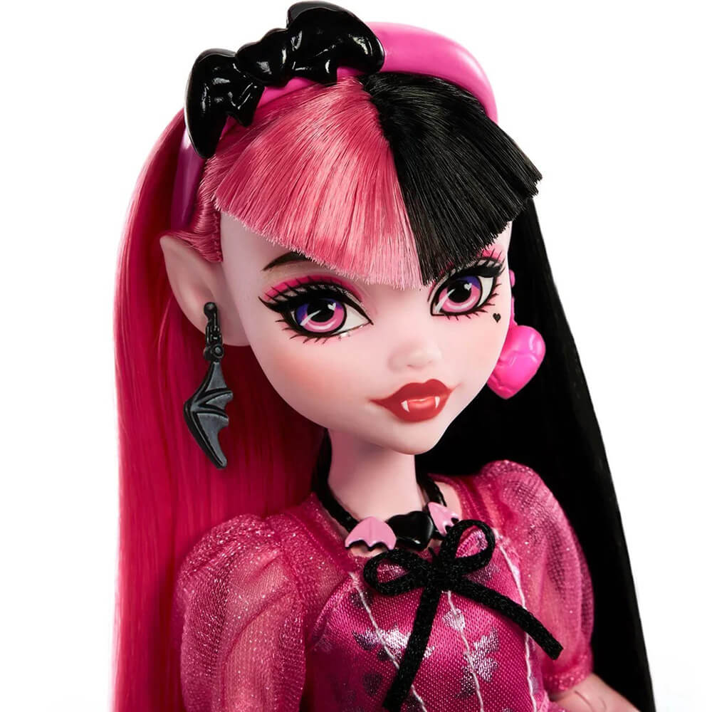 Monster High Draculaura Fashion Doll