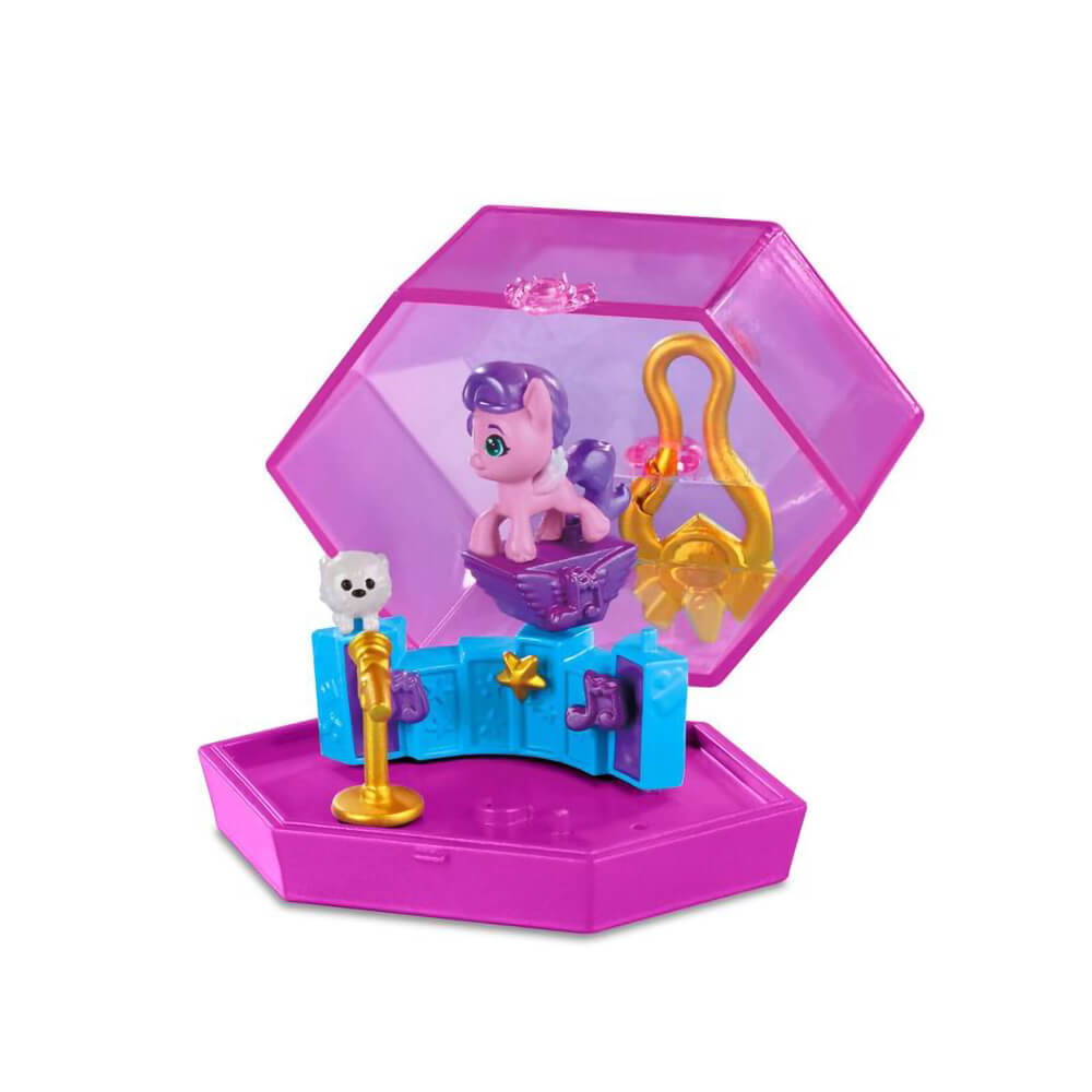 My Little Pony Mini World Magic Crystal Keychain Princess Pipp Petal