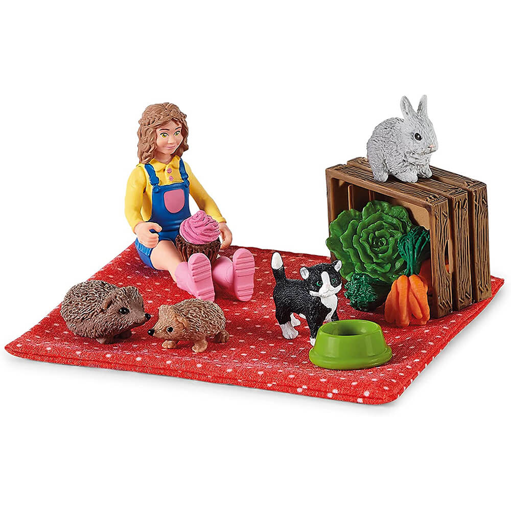 Schleich Farm World Picnic with Little Pets Playset