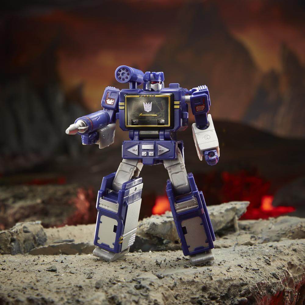 Transformers War for Cybertron Soundwave WFC-K21 Action Figure